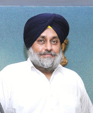SAD Chief Sukhbir Singh Badal Injured in Kirpan Attack at Nanded Gurdwara