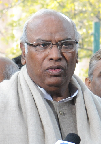 Kharge Slams Modi Over 7.8% GDP Growth Claims, Cites Jobs and Inflation