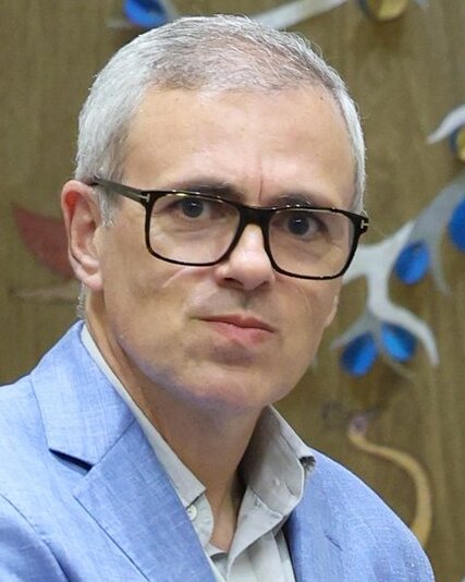 Omar Abdullah Takes Auto to Reach J&K Statehood Protest on Prithviraj Road